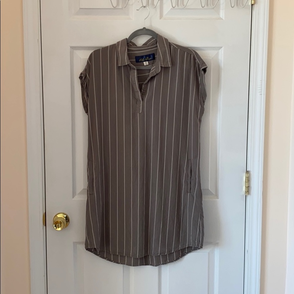 Francesca’s Casual Wide Dress